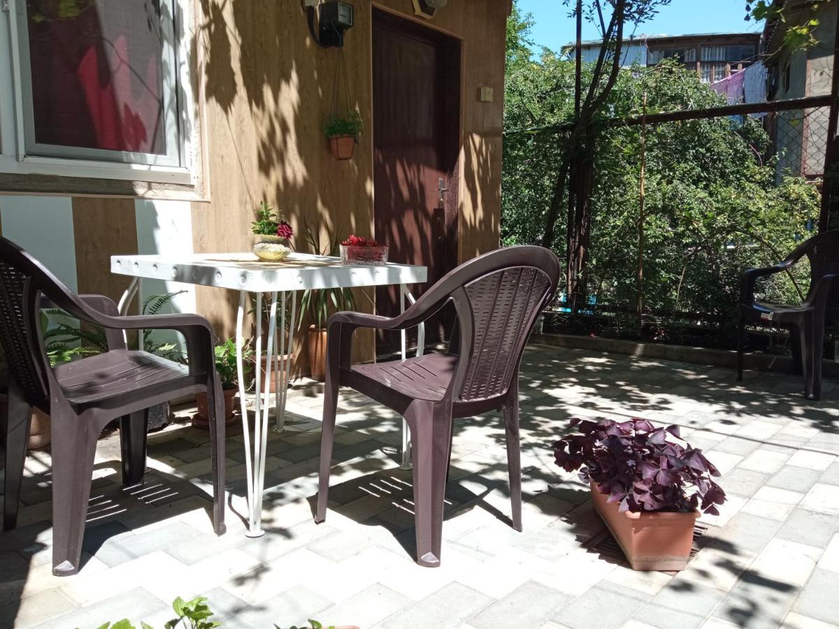 Апартаменты Cortile Тбилиси Экстерьер фото